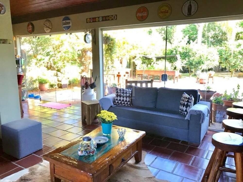 Casa de Condomínio à venda com 3 quartos, 275m² - Foto 3
