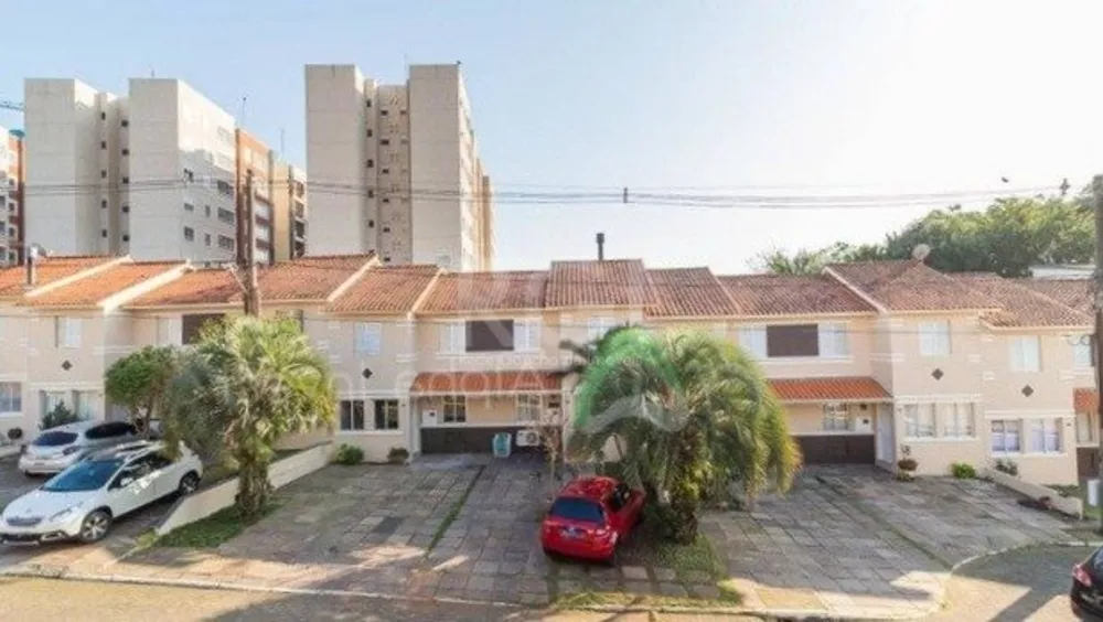 Casa à venda com 3 quartos, 164m² - Foto 2