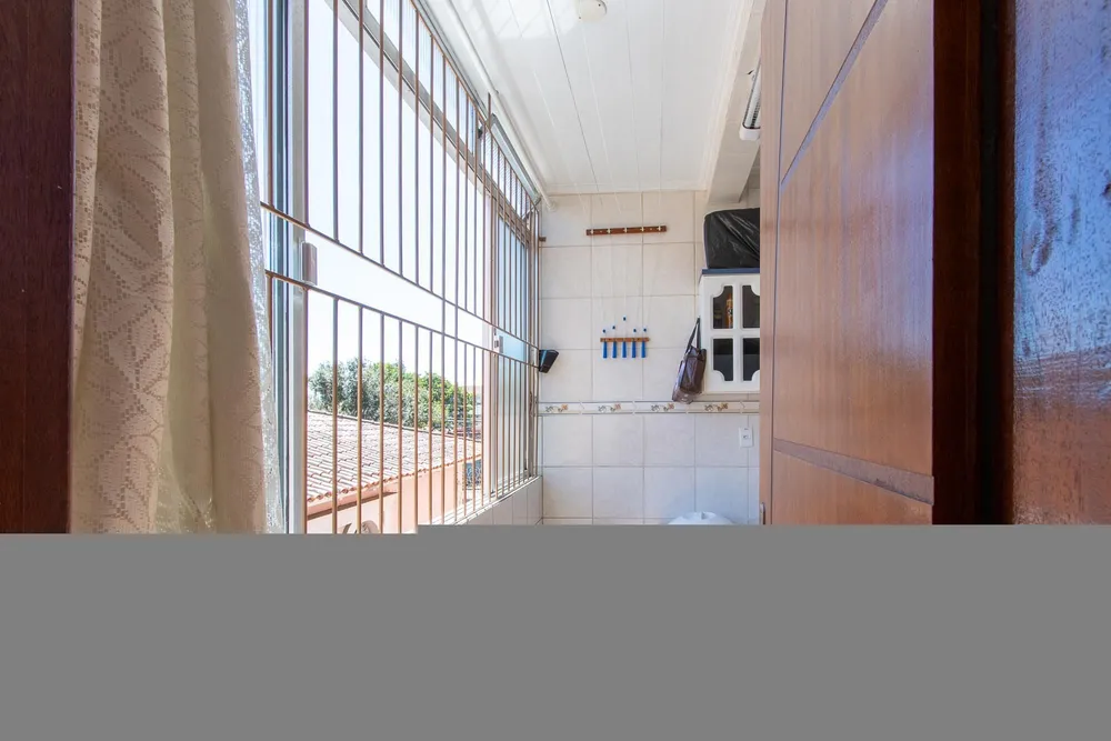 Casa, 4 quartos, 201 m² - Foto 2