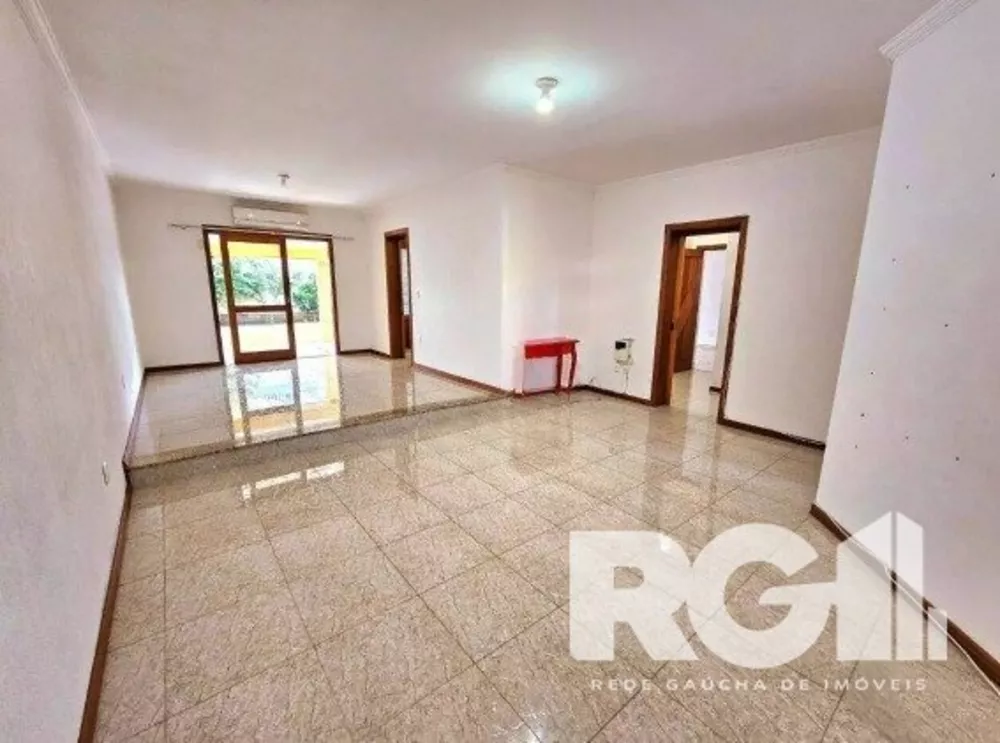 Casa à venda com 4 quartos, 359m² - Foto 3