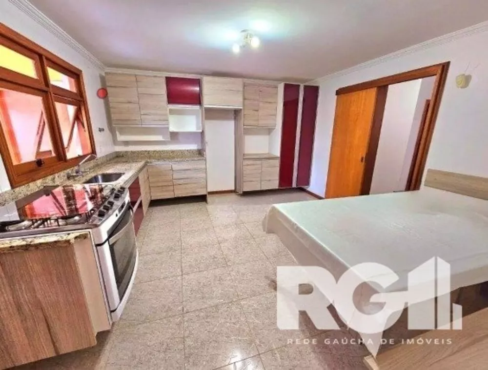 Casa à venda com 4 quartos, 359m² - Foto 4