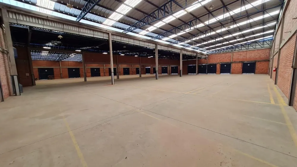 Casa, 6 quartos, 301 m² - Foto 2