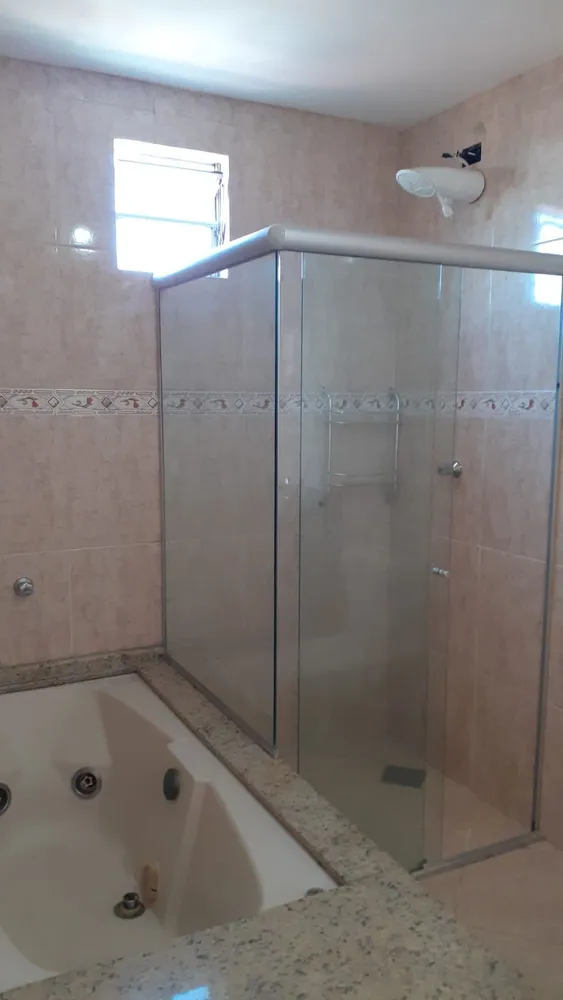 Casa, 4 quartos, 251 m² - Foto 2