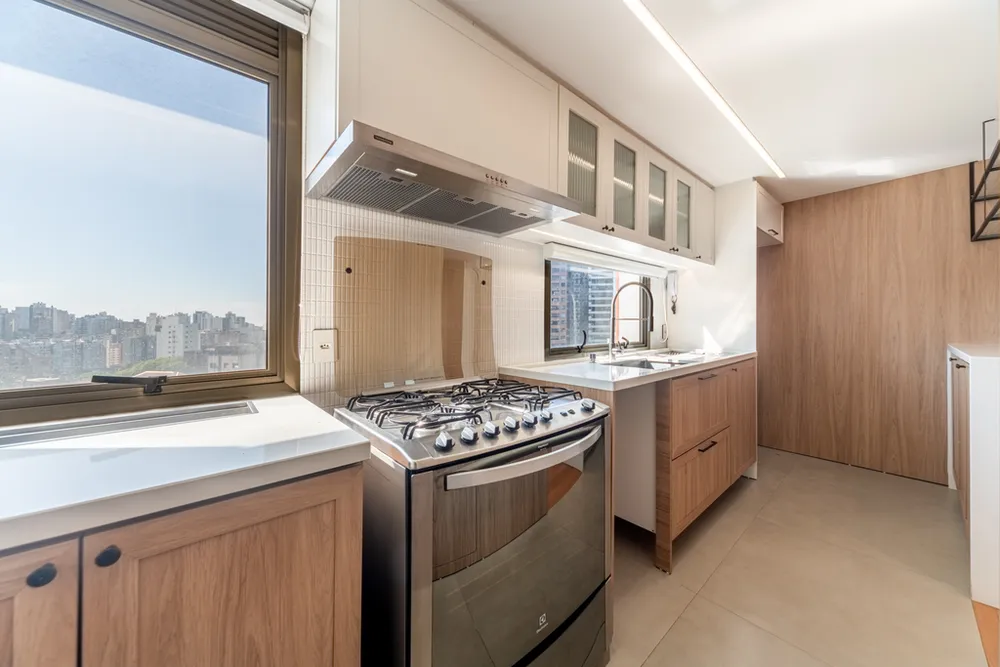 Apartamento, 3 quartos, 144 m² - Foto 1
