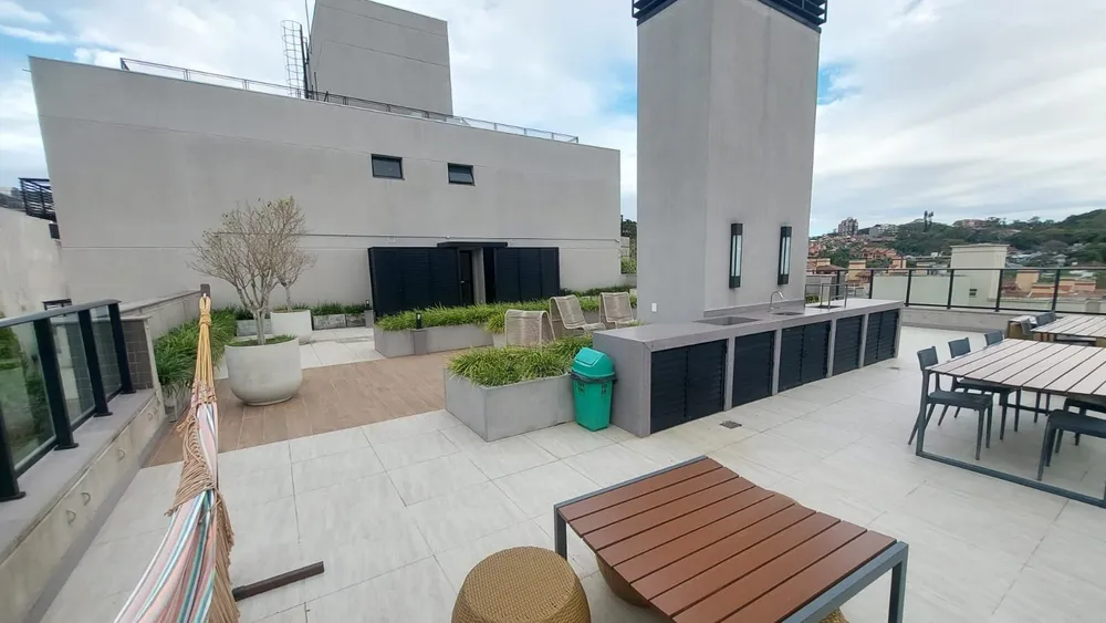 Apartamento, 3 quartos, 100 m² - Foto 1