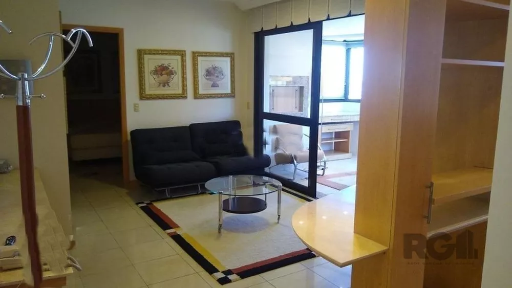 Apartamento à venda com 1 quarto, 56m² - Foto 1