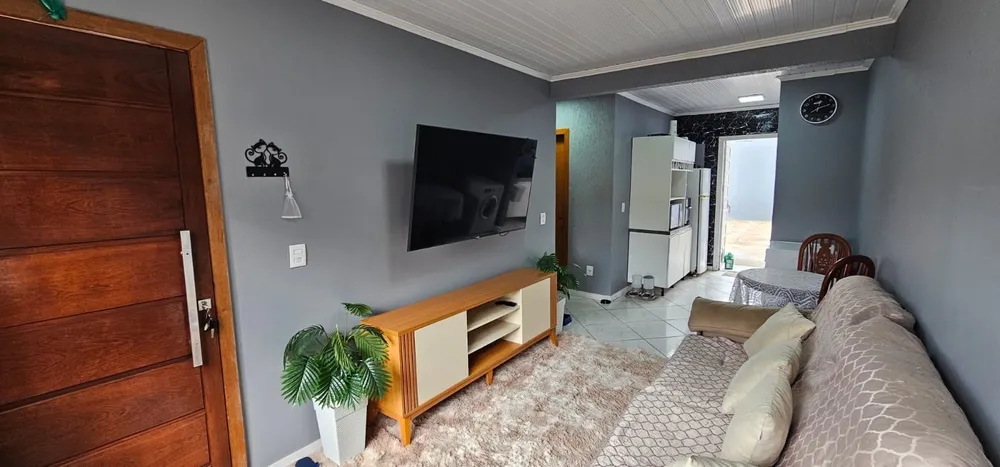 Casa, 2 quartos, 45 m² - Foto 1