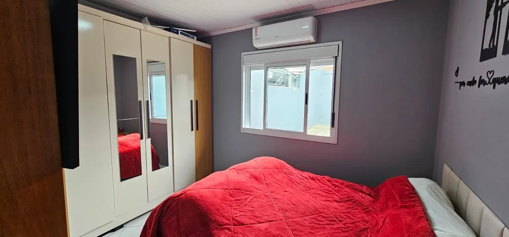Casa, 2 quartos, 47 m² - Foto 1