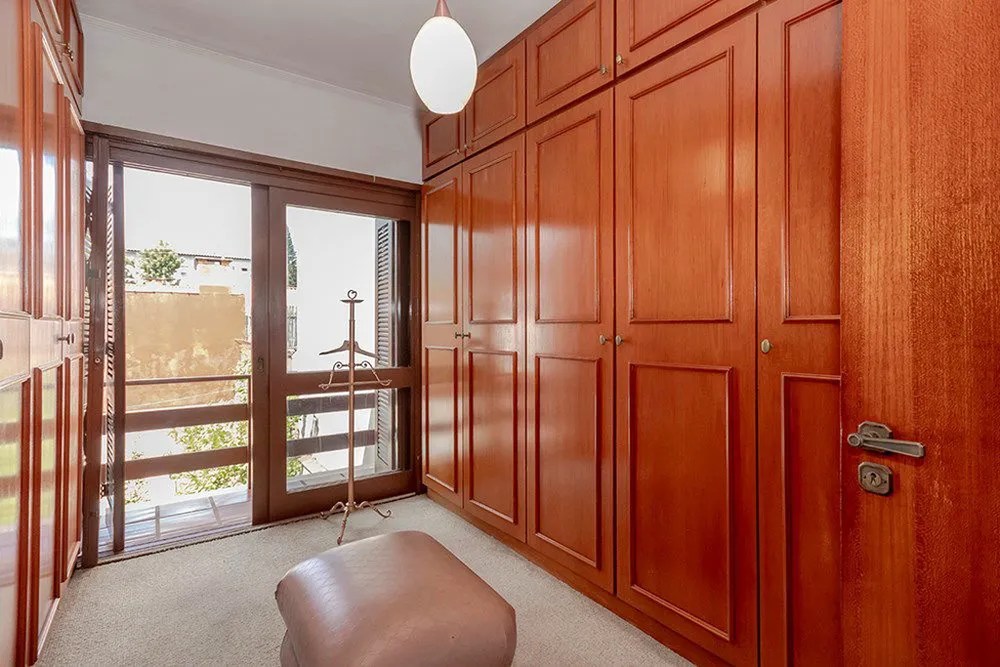 Casa, 3 quartos, 361 m² - Foto 1
