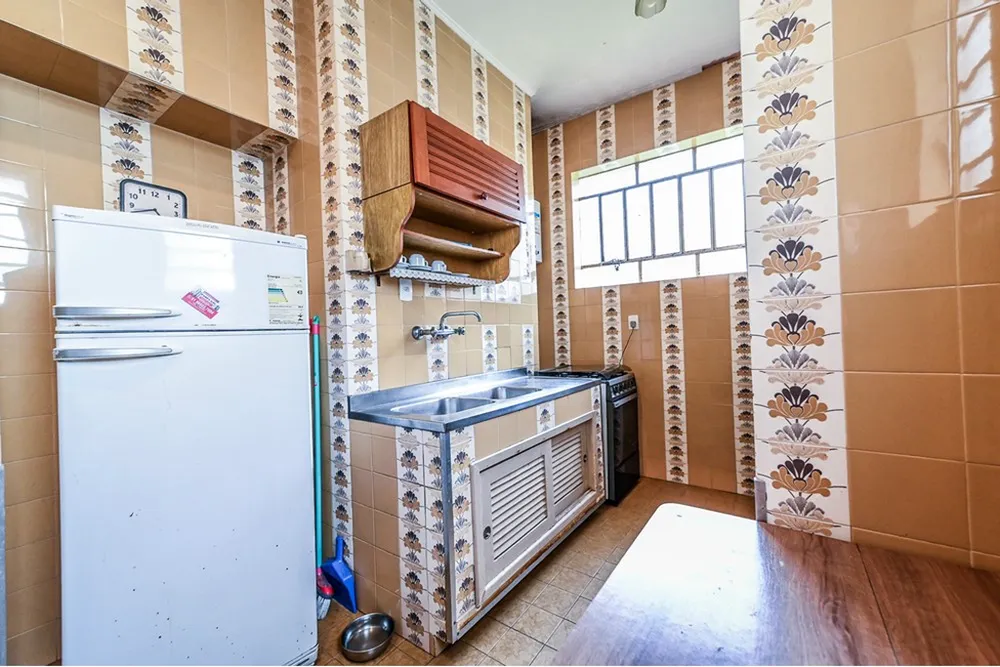 Casa, 3 quartos, 239 m² - Foto 2