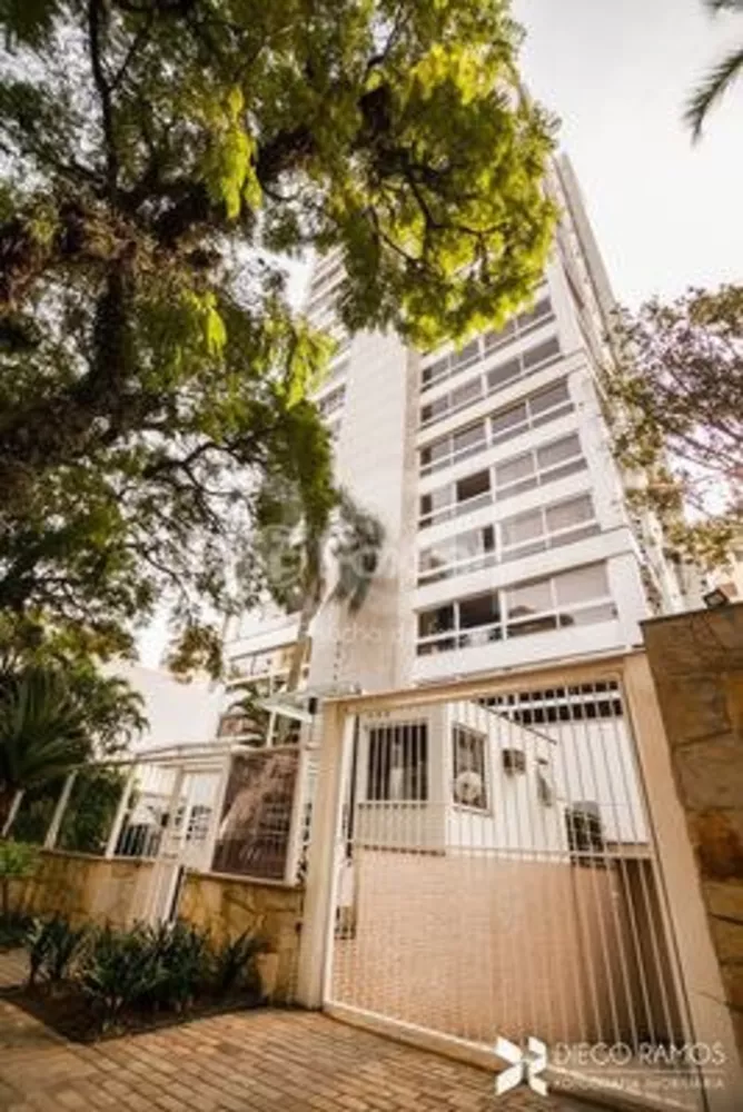 Apartamento à venda com 3 quartos, 121m² - Foto 1