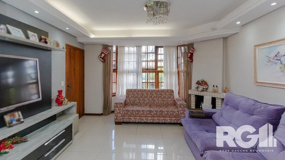 Casa, 3 quartos, 211 m² - Foto 4