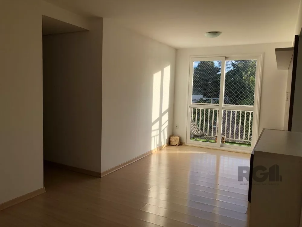 Apartamento à venda com 3 quartos, 72m² - Foto 2