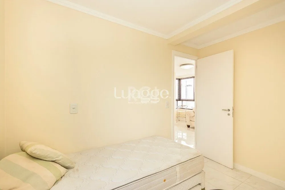 Casa, 4 quartos, 257 m² - Foto 4