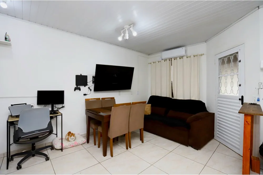 Casa, 2 quartos, 50 m² - Foto 1