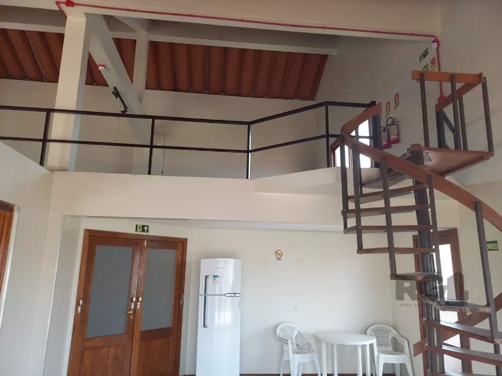 Apartamento à venda com 1 quarto, 37m² - Foto 2