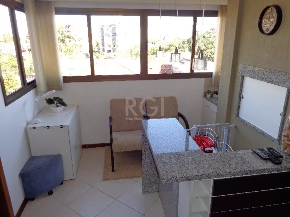 Apartamento à venda com 2 quartos, 82m² - Foto 2