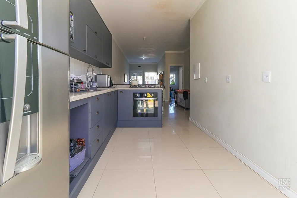 Casa, 2 quartos, 91 m² - Foto 1
