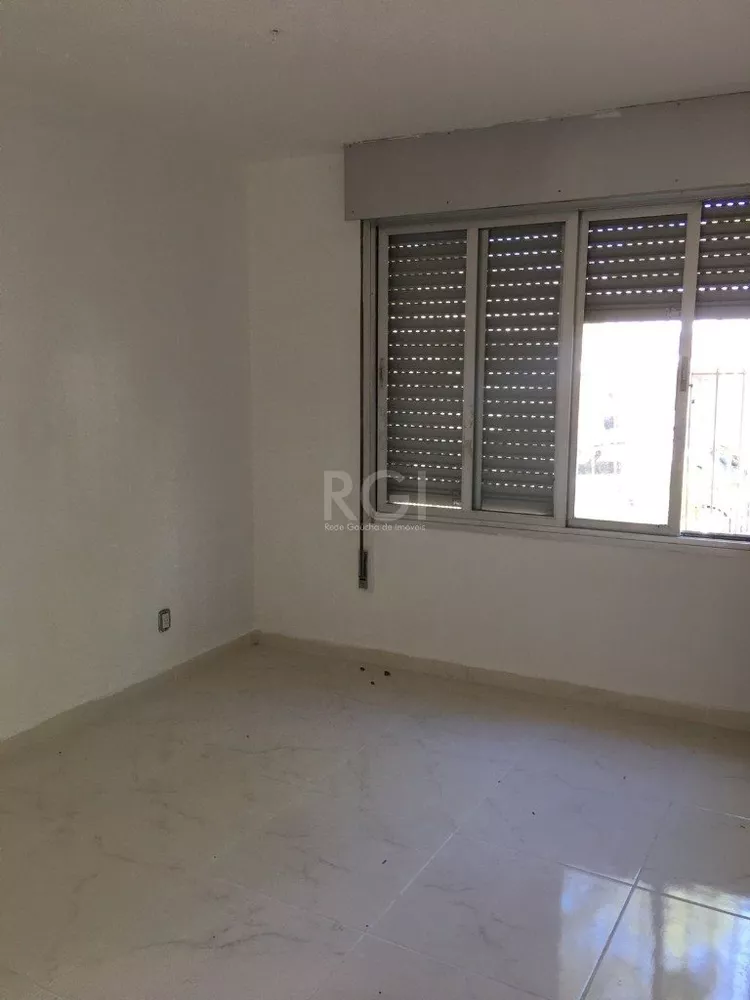 Casa à venda com 1 quarto, 71m² - Foto 2