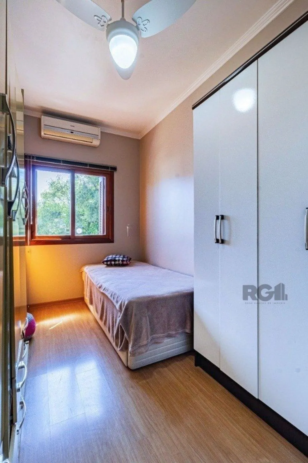 Casa, 4 quartos, 188 m² - Foto 1