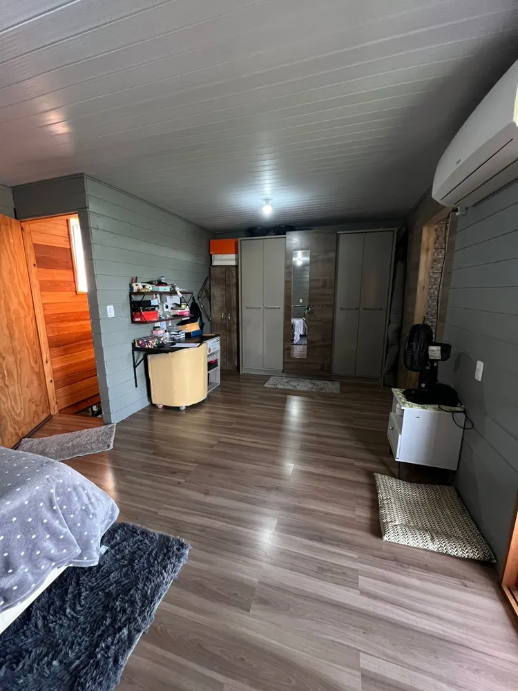 Casa, 4 quartos, 178 m² - Foto 1