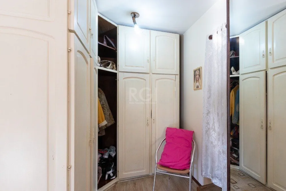 Casa, 4 quartos, 259 m² - Foto 1