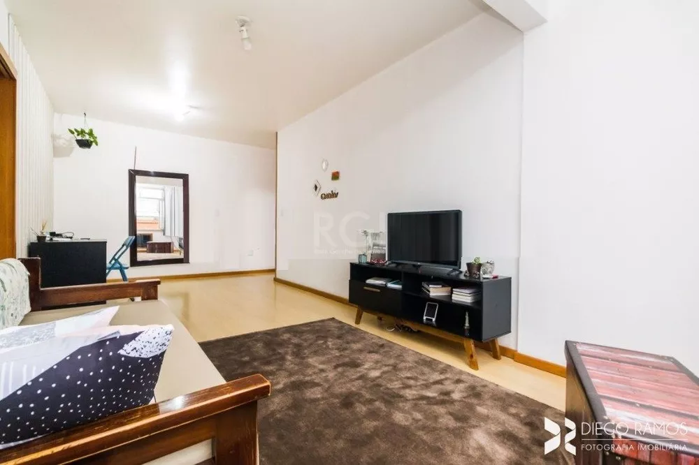 Apartamento à venda com 2 quartos, 80m² - Foto 2