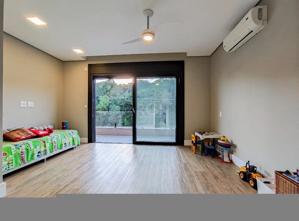 Apartamento, 3 quartos, 225 m² - Foto 1