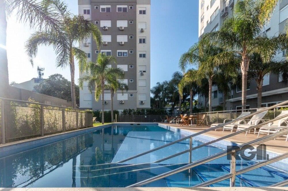 Apartamento à venda com 2 quartos, 61m² - Foto 1