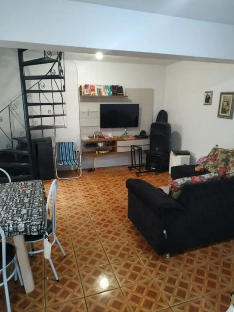 Casa, 2 quartos, 61 m² - Foto 2