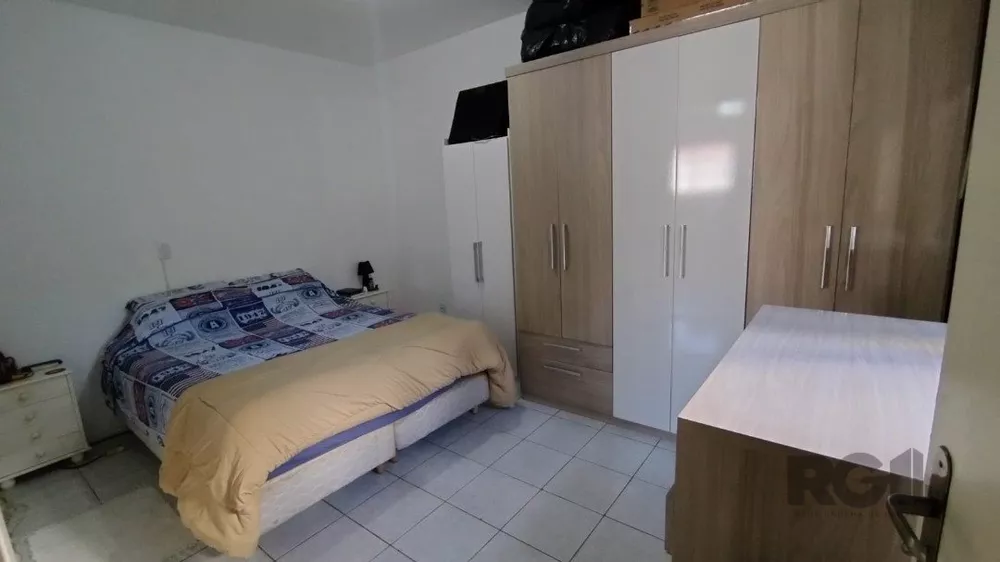 Casa à venda com 4 quartos, 169m² - Foto 4