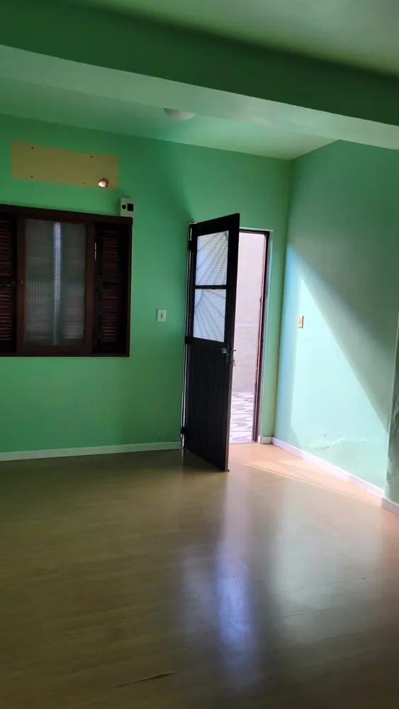 Casa, 5 quartos, 93 m² - Foto 4
