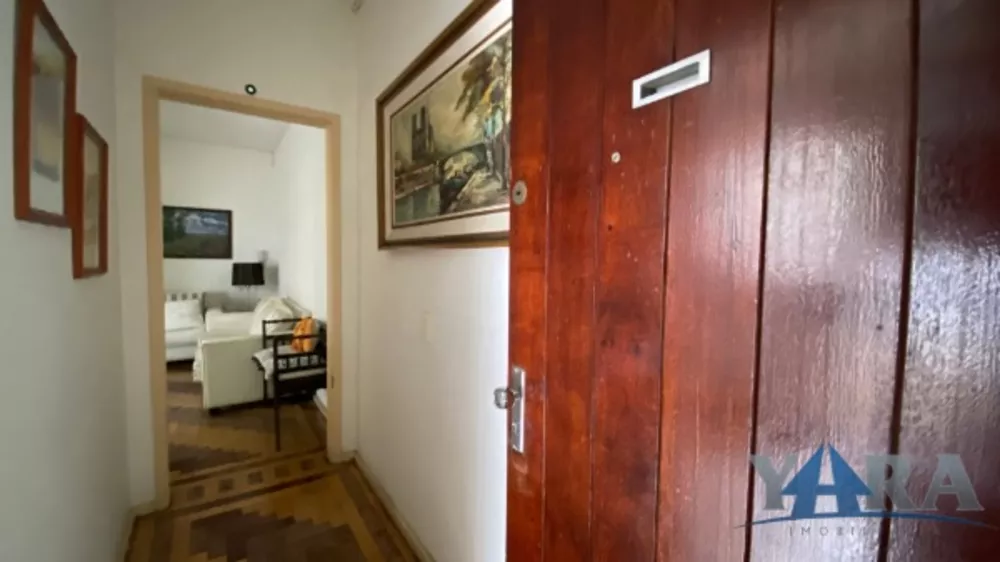 Apartamento à venda com 3 quartos, 75m² - Foto 2