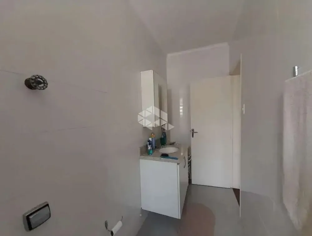 Casa, 3 quartos, 219 m² - Foto 1