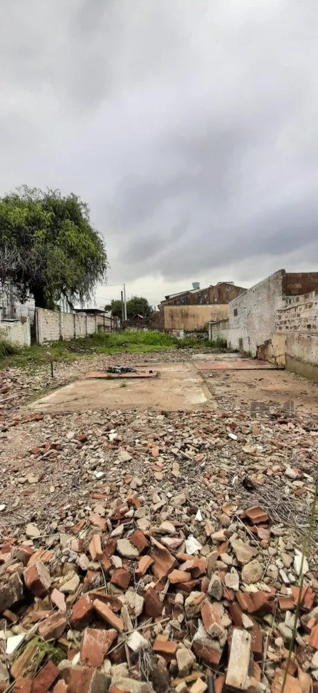 Terreno, 301 m² - Foto 1