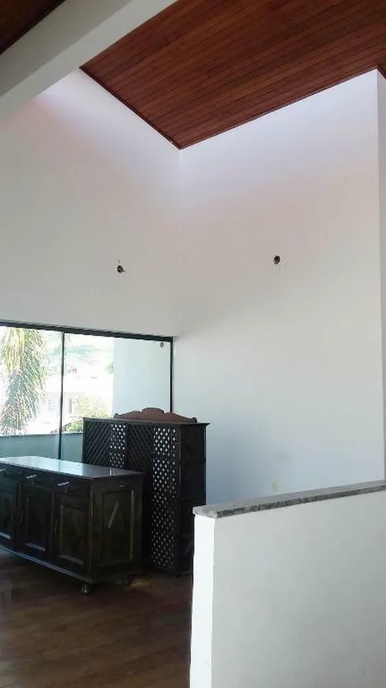 Casa, 4 quartos, 631 m² - Foto 2