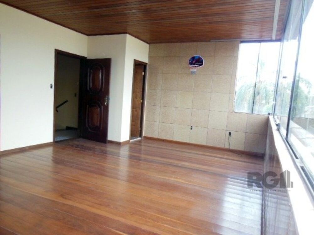 Terreno à venda com 6 quartos, 451m² - Foto 2