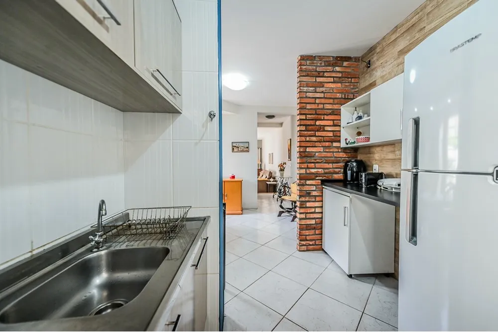 Casa, 4 quartos, 249 m² - Foto 8