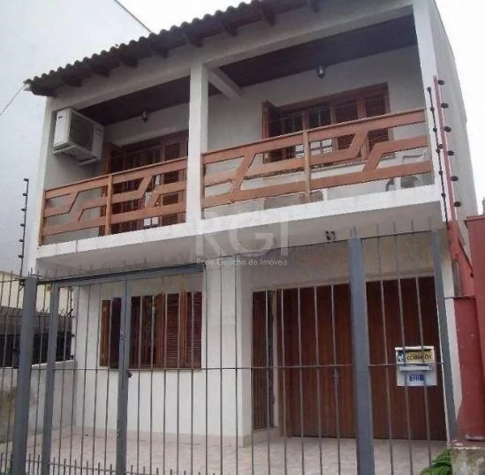 Casa à venda com 3 quartos, 92m² - Foto 1