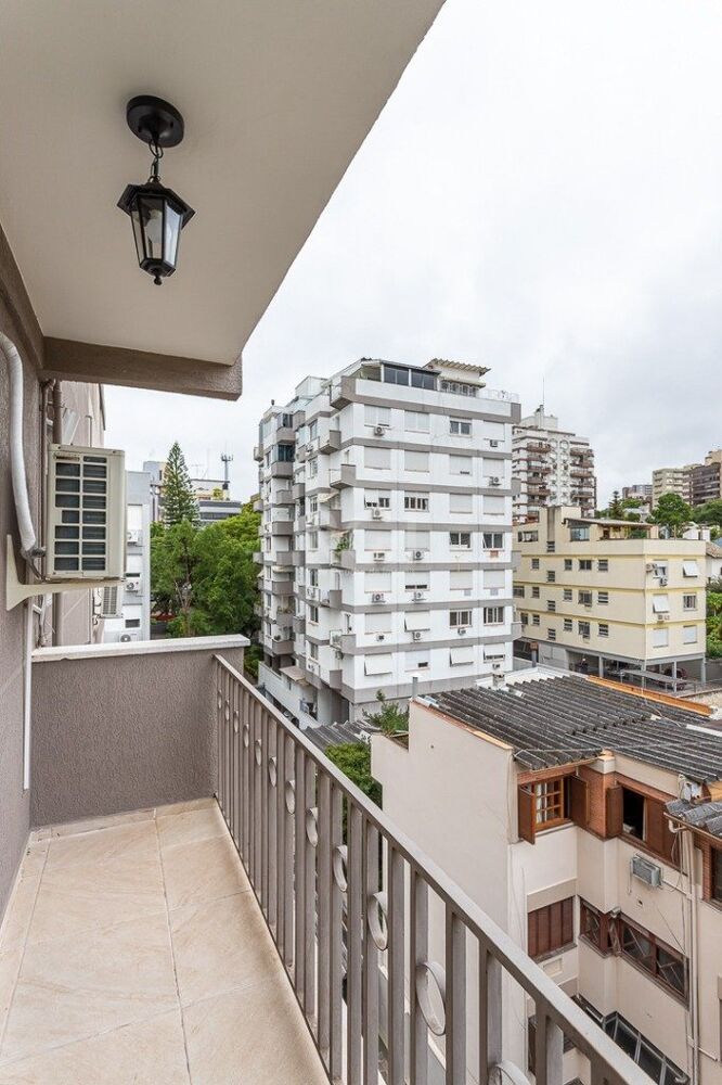 Apartamento à venda com 3 quartos, 122m² - Foto 2