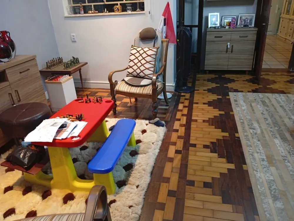 Casa, 5 quartos, 171 m² - Foto 1