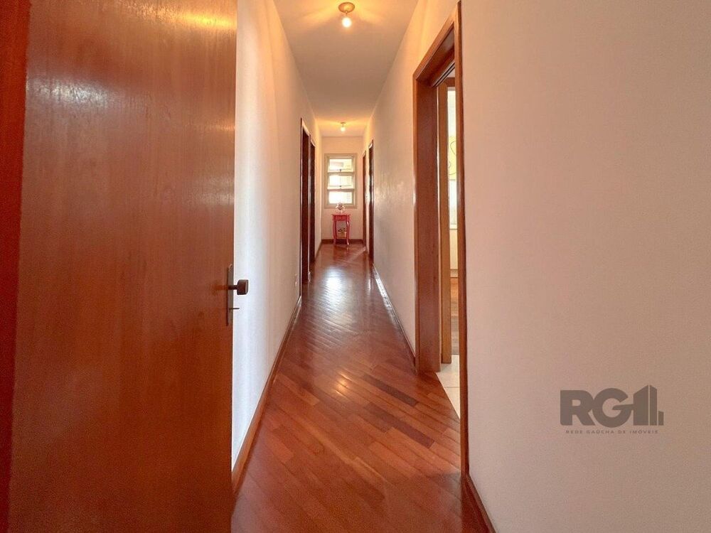 Apartamento à venda com 3 quartos, 169m² - Foto 2