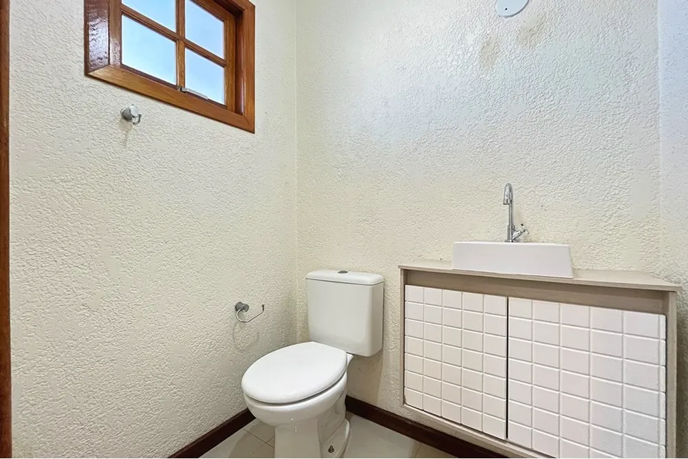 Casa, 3 quartos, 187 m² - Foto 2