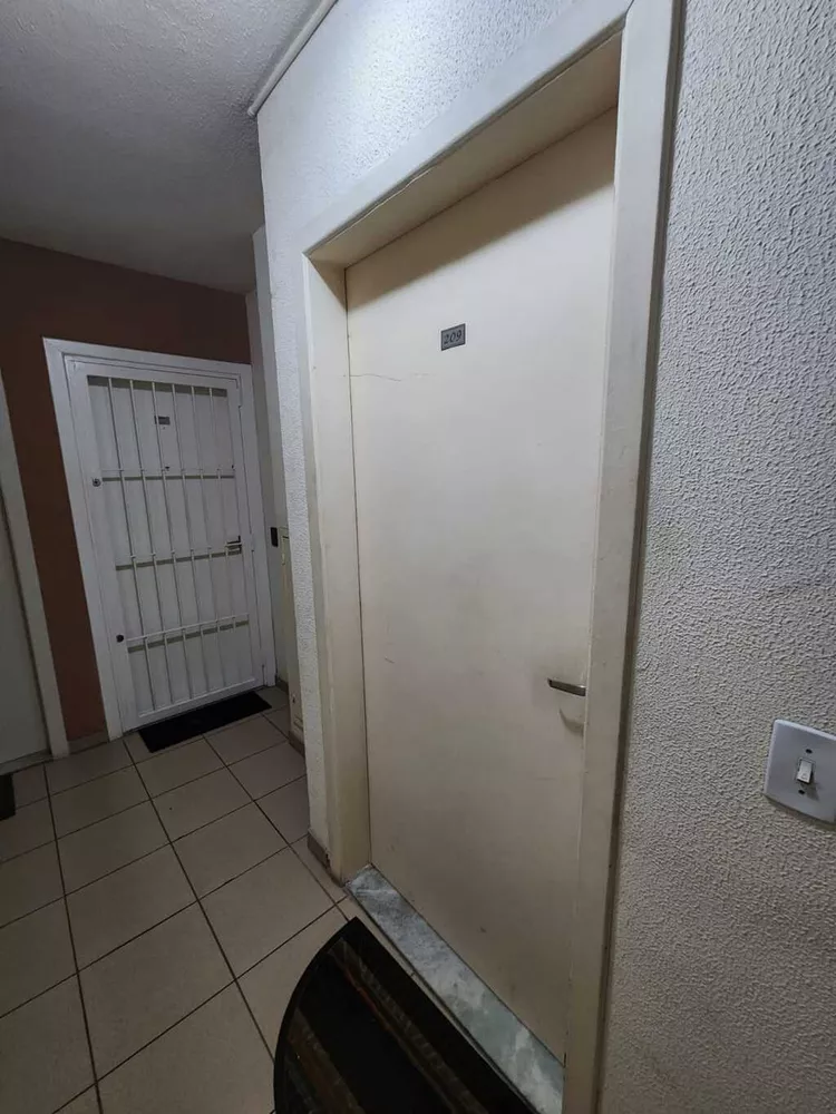 Apartamento à venda com 2 quartos, 51m² - Foto 1