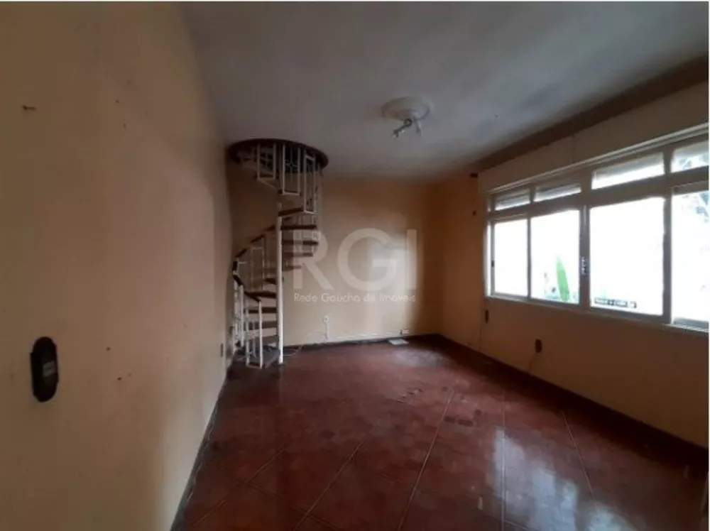 Casa à venda com 3 quartos, 227m² - Foto 3