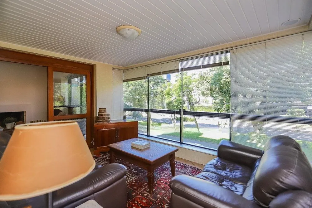 Casa, 6 quartos, 409 m² - Foto 1