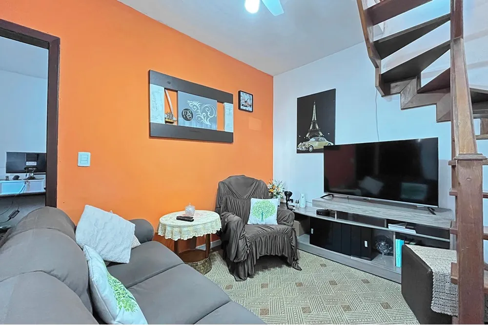 Casa, 4 quartos, 207 m² - Foto 1
