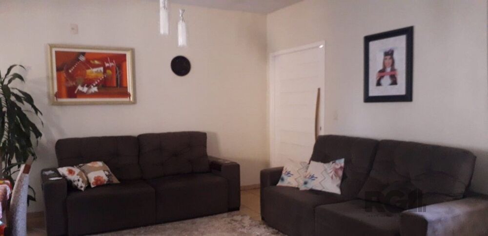 Casa à venda com 4 quartos, 301m² - Foto 2