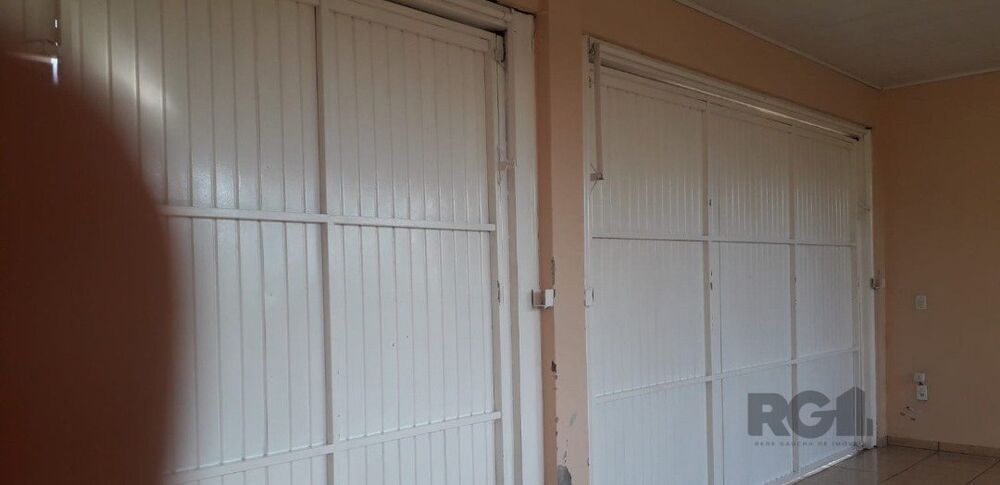 Casa à venda com 4 quartos, 301m² - Foto 5