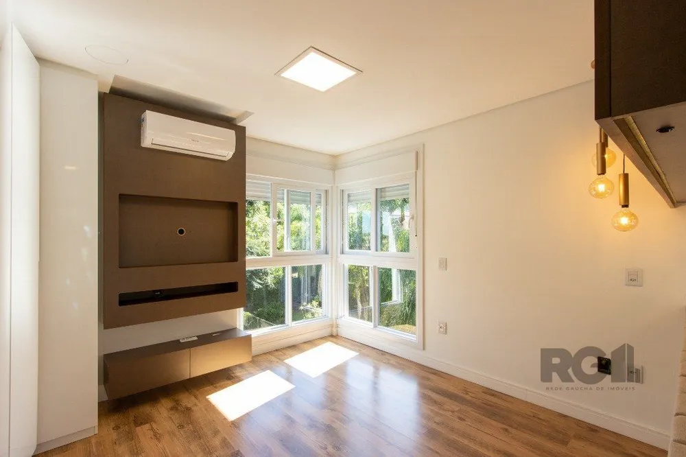 Casa, 3 quartos, 233 m² - Foto 2